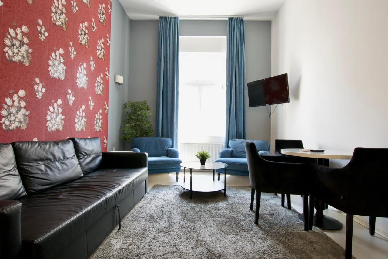 בודפשט Premium Apartments By Hi5 - Astoria Square מראה חיצוני תמונה