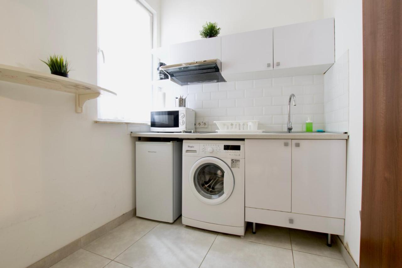 בודפשט Premium Apartments By Hi5 - Astoria Square מראה חיצוני תמונה