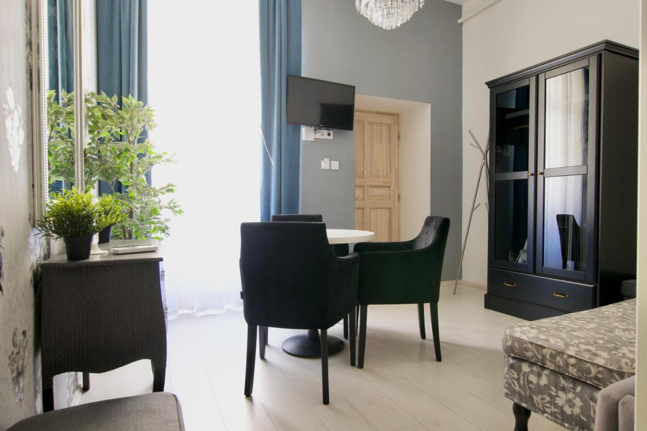 בודפשט Premium Apartments By Hi5 - Astoria Square מראה חיצוני תמונה