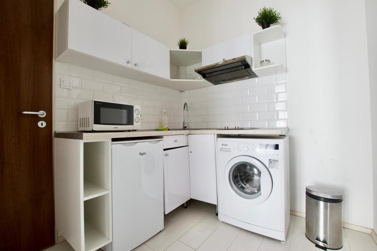 בודפשט Premium Apartments By Hi5 - Astoria Square מראה חיצוני תמונה