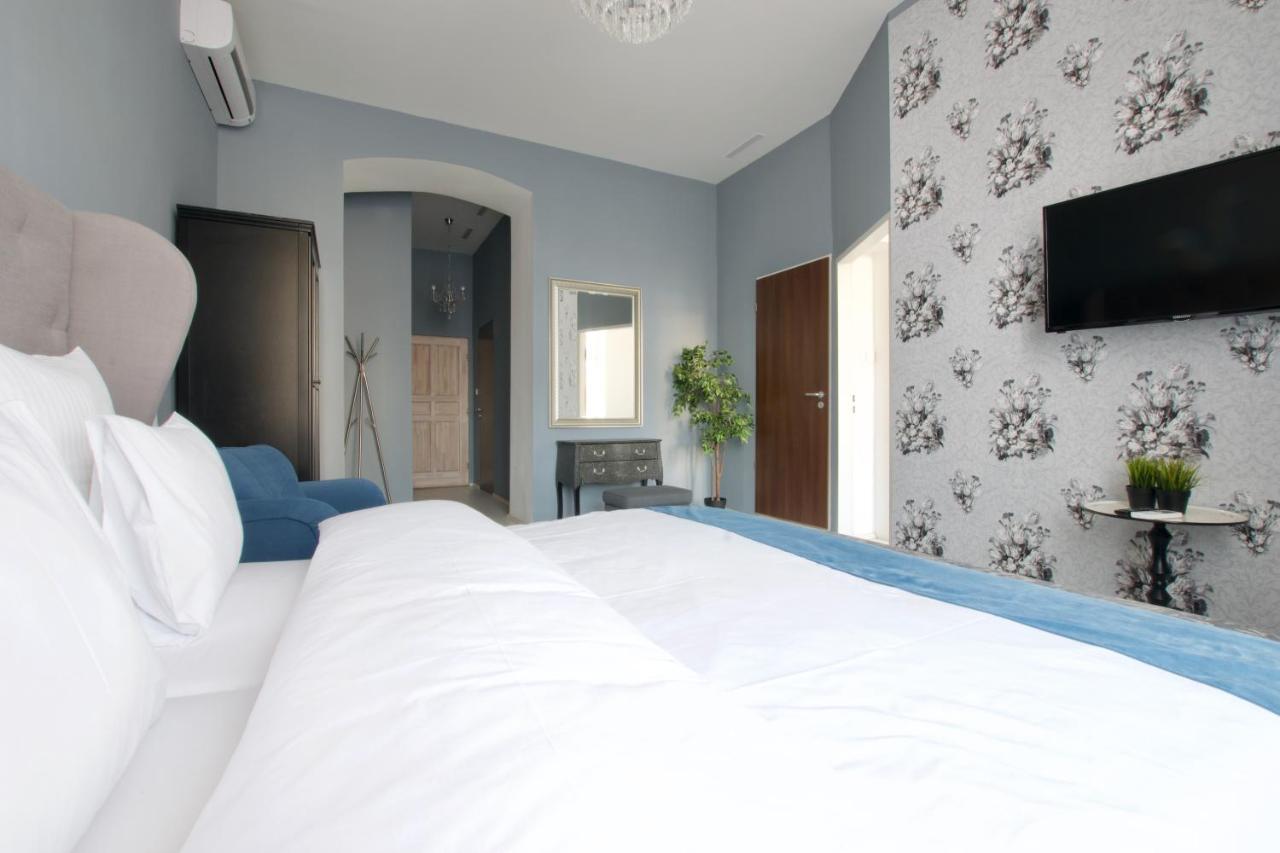 בודפשט Premium Apartments By Hi5 - Astoria Square מראה חיצוני תמונה