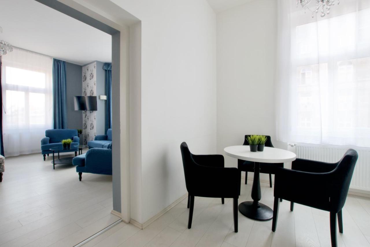 בודפשט Premium Apartments By Hi5 - Astoria Square מראה חיצוני תמונה