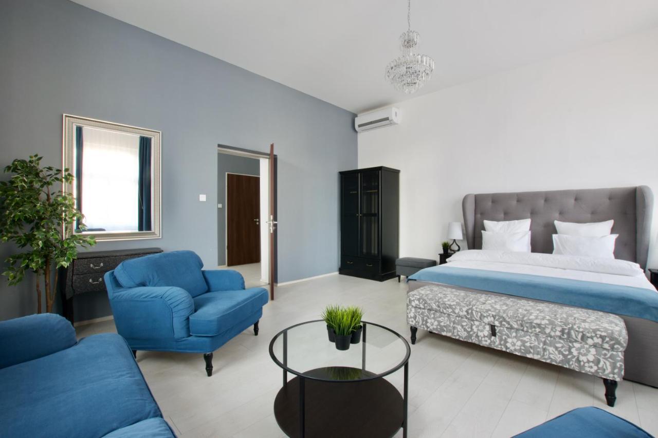 בודפשט Premium Apartments By Hi5 - Astoria Square מראה חיצוני תמונה