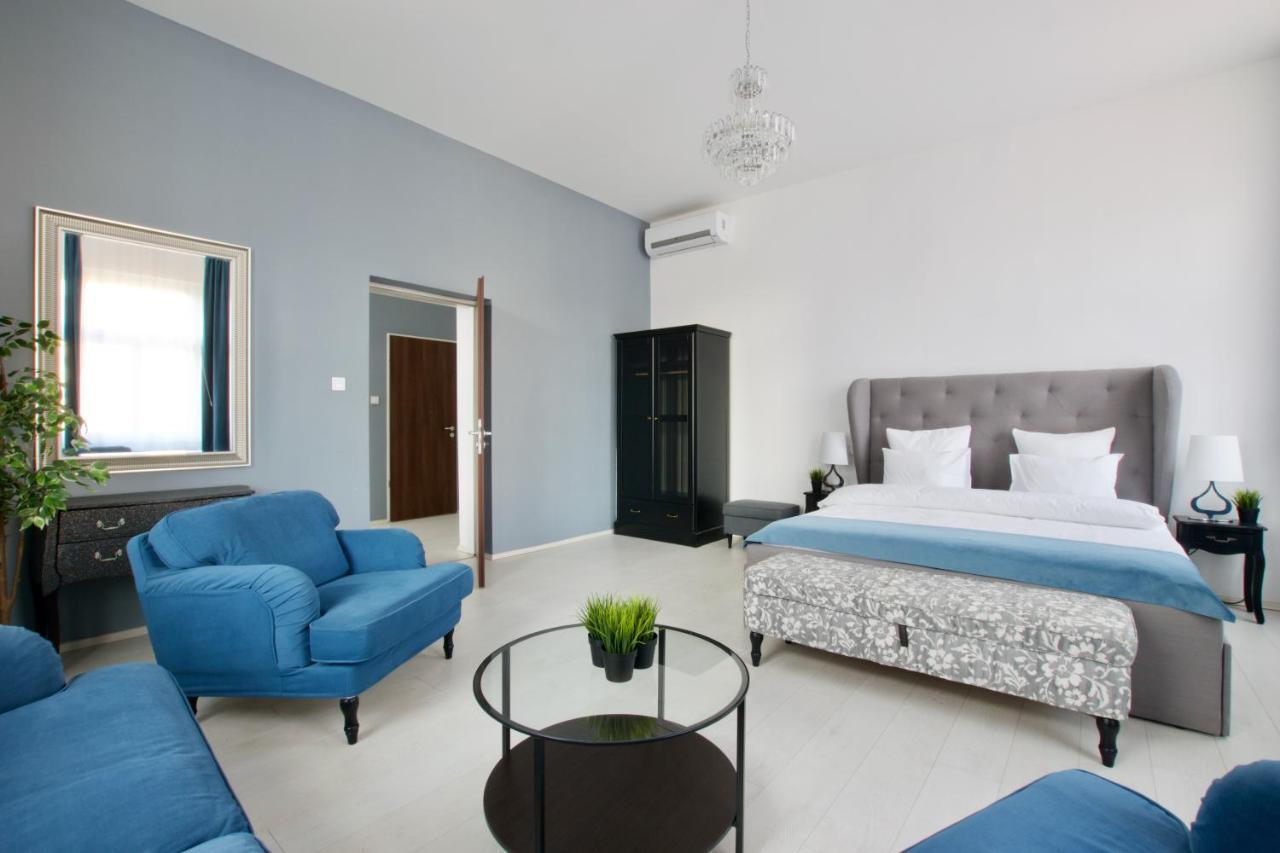 בודפשט Premium Apartments By Hi5 - Astoria Square מראה חיצוני תמונה